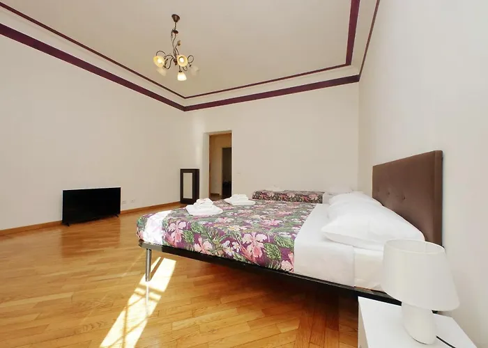 Sanctuary 32 Rome