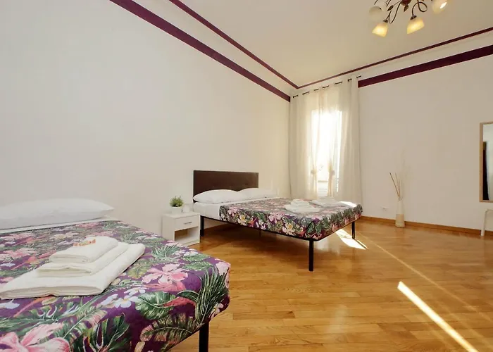 Apartment Sanctuary 32 *
